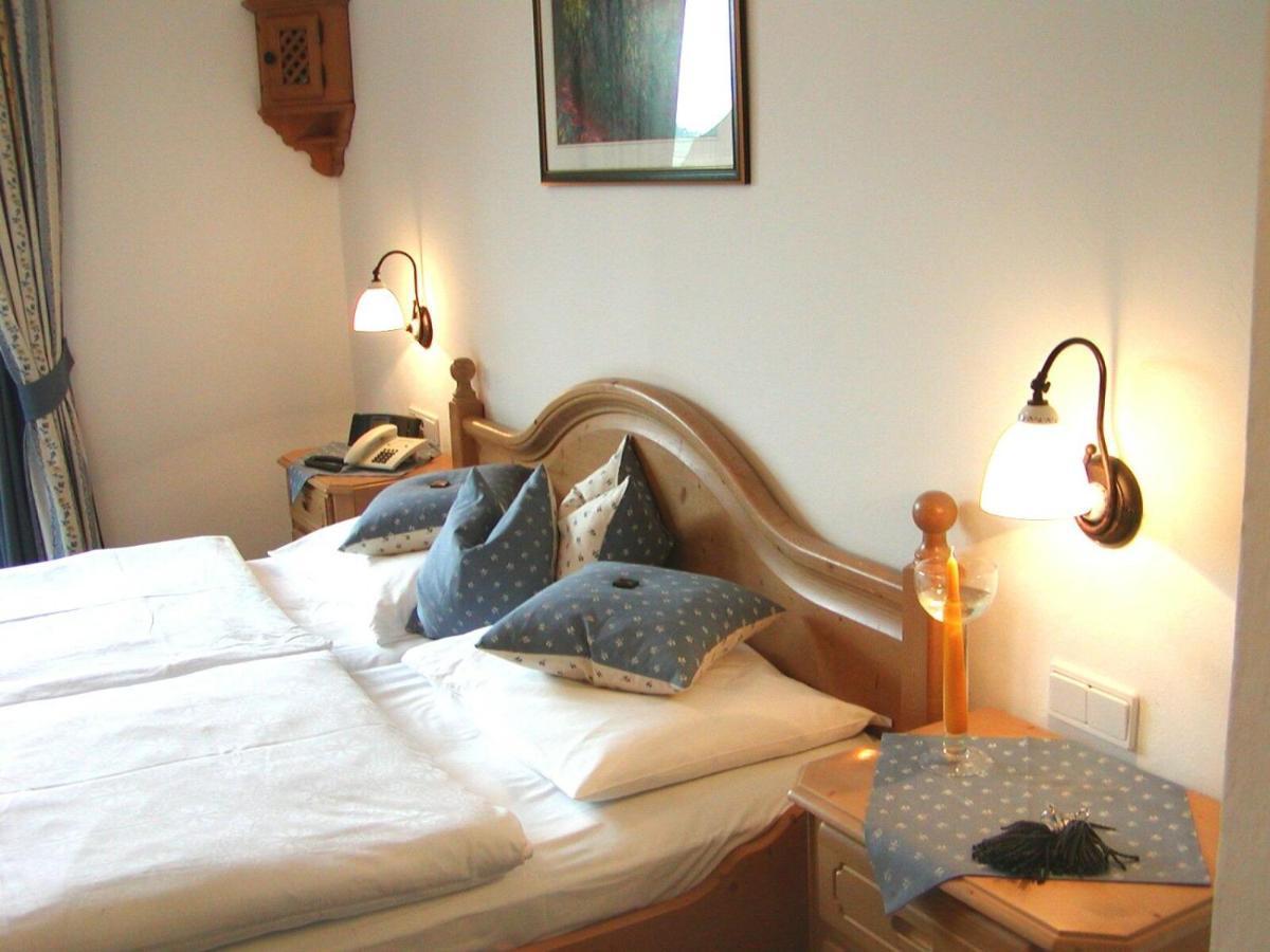 Palmengarten Hotel Gstoer 라군도 외부 사진