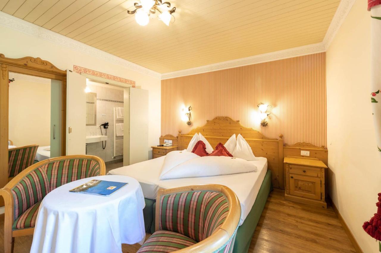 Palmengarten Hotel Gstoer 라군도 외부 사진